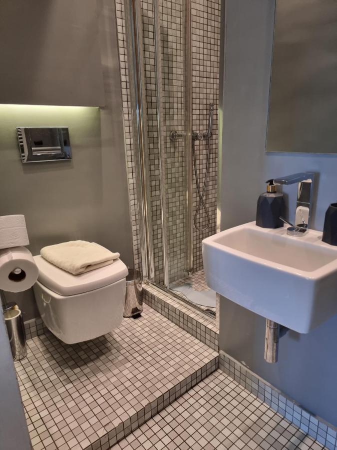 Apartament Luxury Living Athens By Yha Zewnętrze zdjęcie